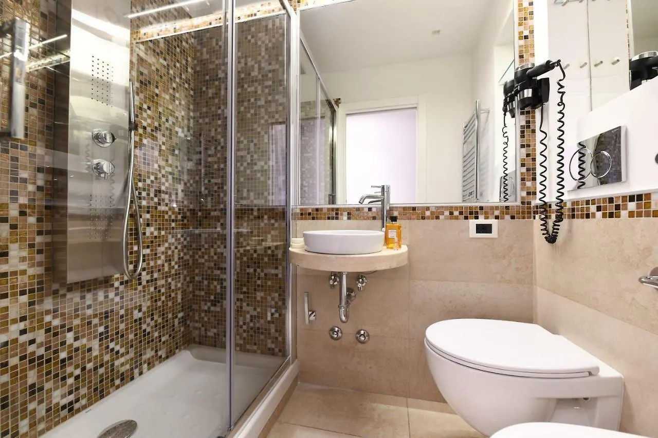 Residenza Zanardelli Bed & Breakfast Rome 2*,  Italy